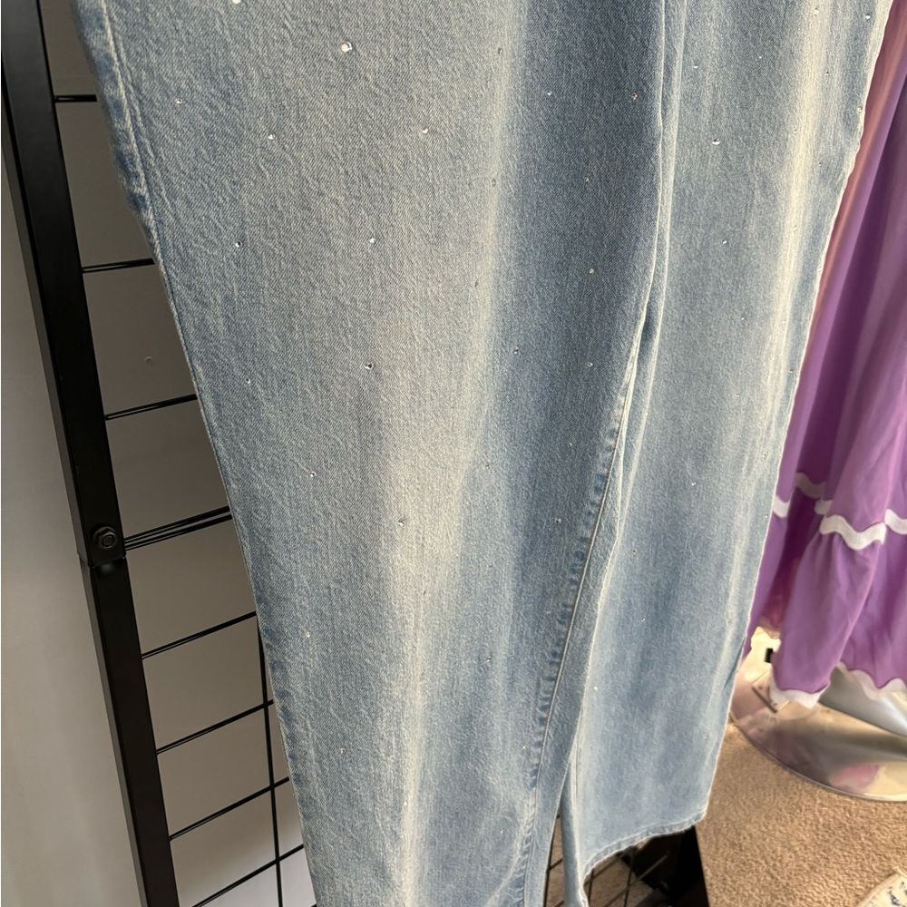 Universal Thread High Rise 90s Straight Leg Rhinestone Jeans NWT - Picture 4 of 14